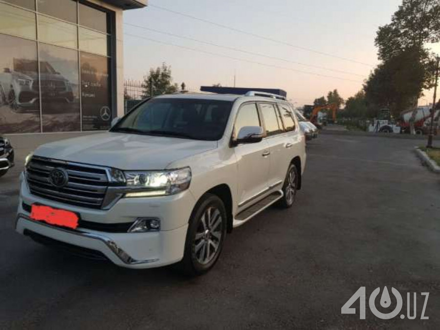 Toyota Land Cruiser 200 Series Рестайлинг 2