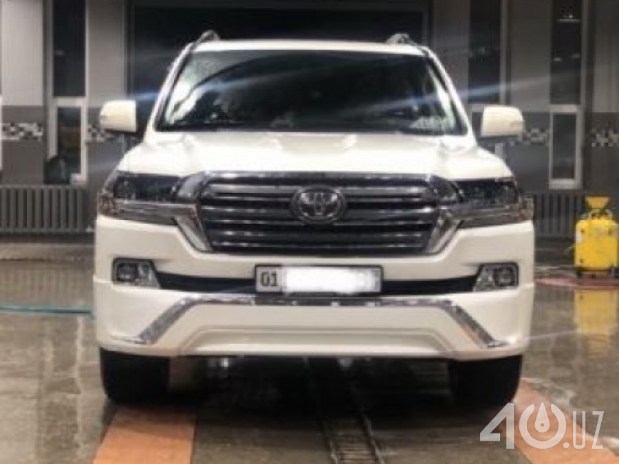 Toyota Land Cruiser 200 Series