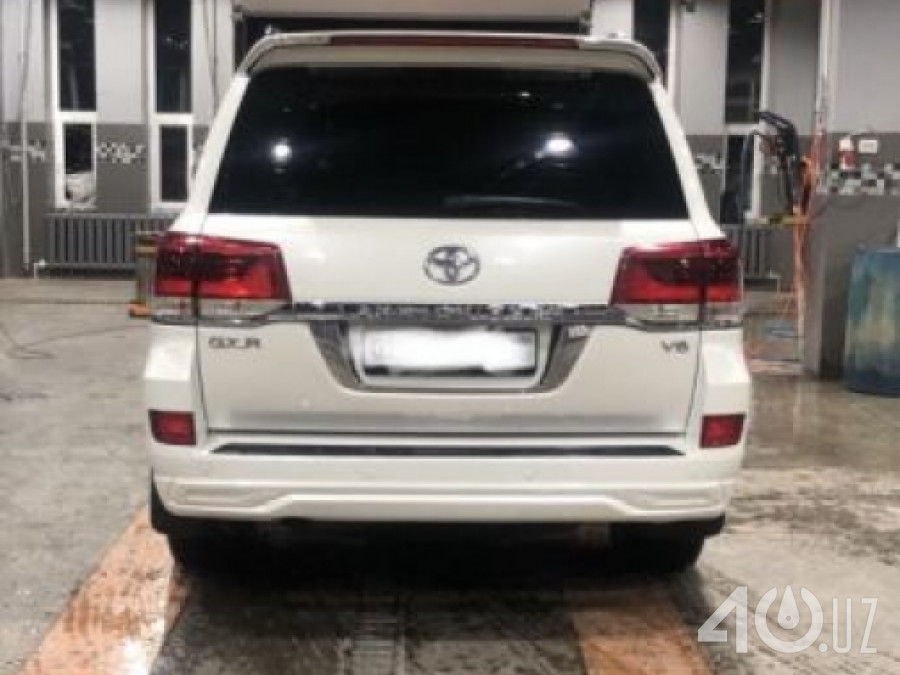 Toyota Land Cruiser 200 Series
