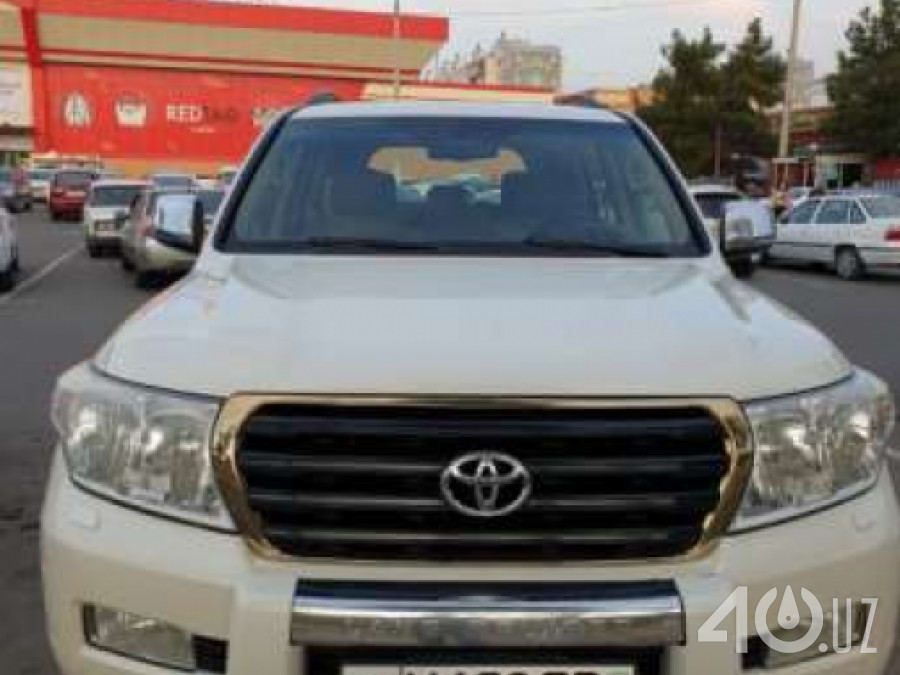 Toyota Land Cruiser 200 Series