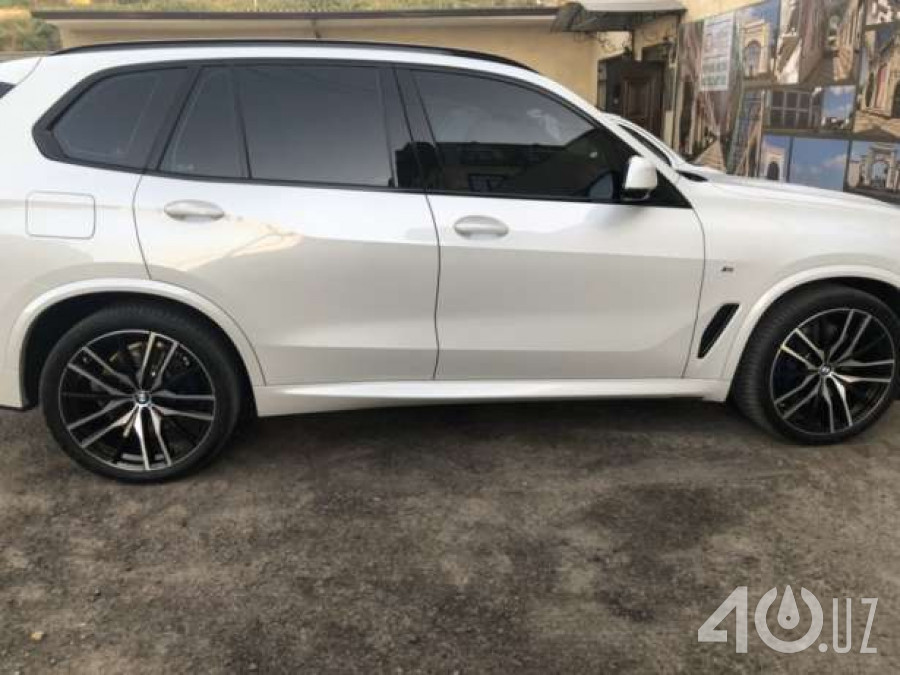 BMW X5 IV (G05)