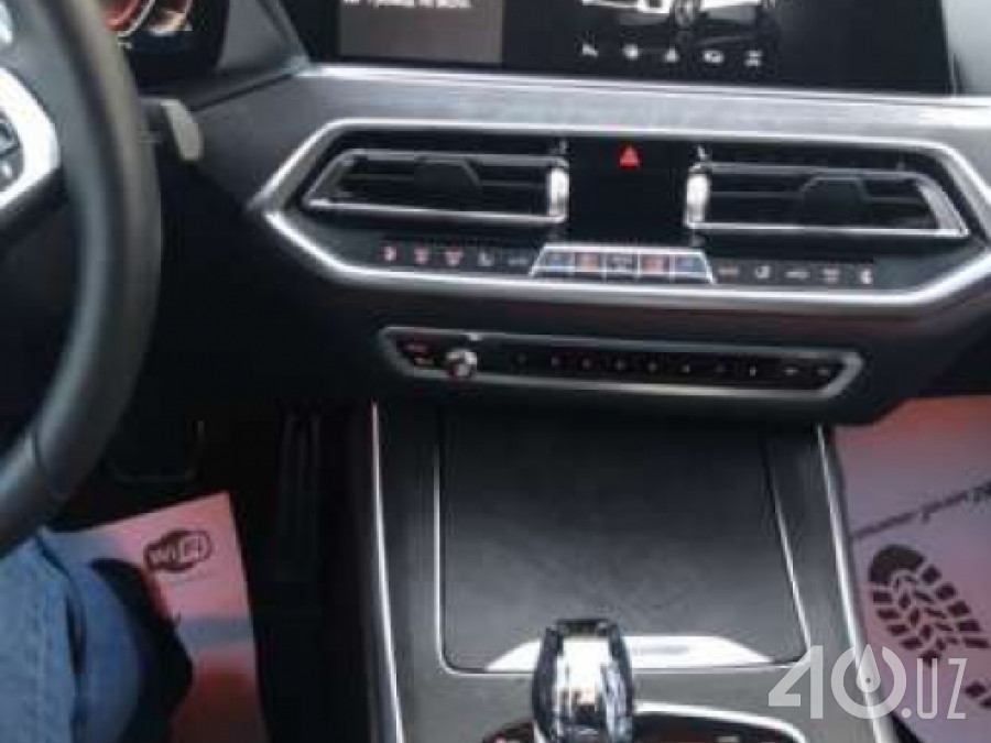 BMW X5 IV (G05)