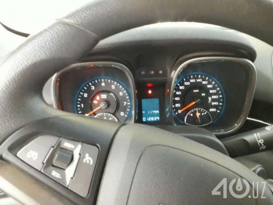Chevrolet Uz Malibu I