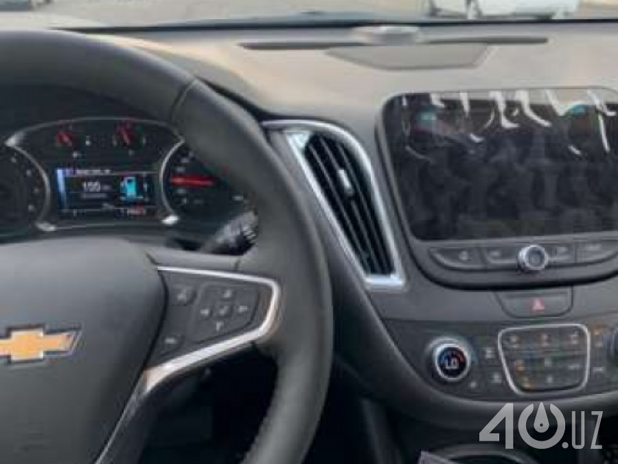 Chevrolet Uz Malibu II