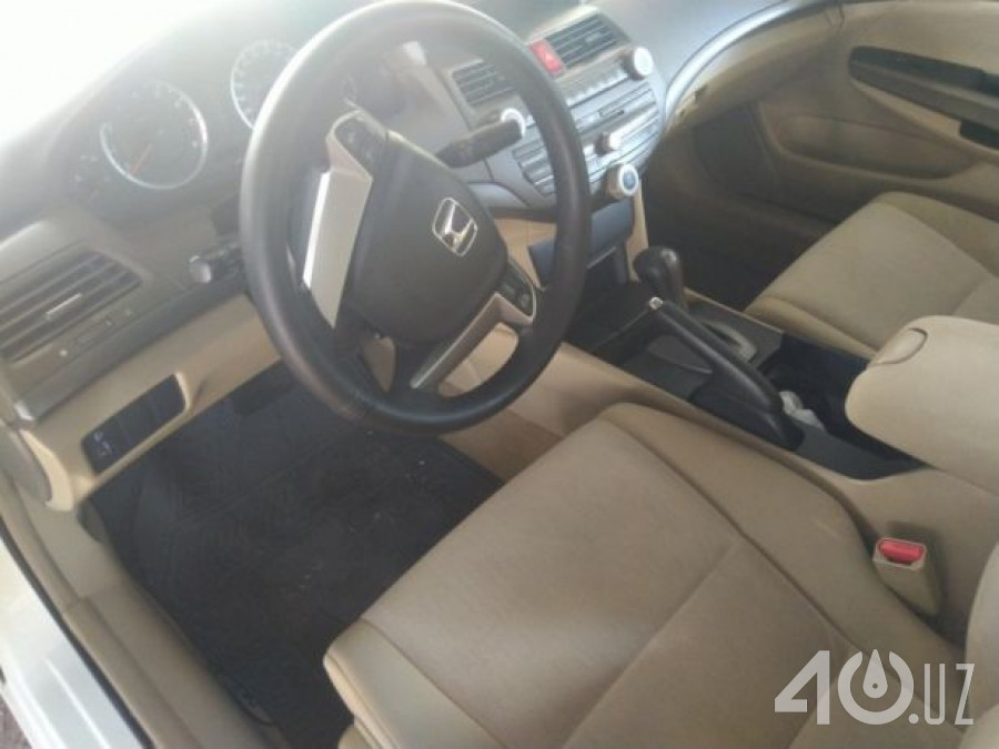 Honda Accord VIII