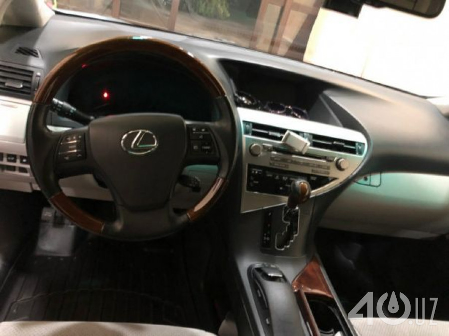 Lexus RX III