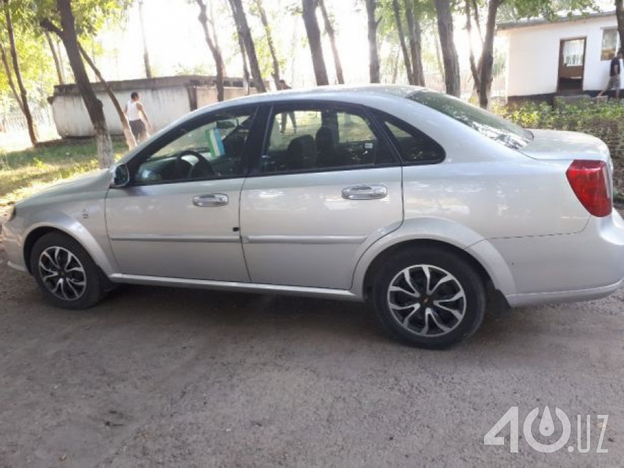Chevrolet Uz Lacetti II (Gentra)