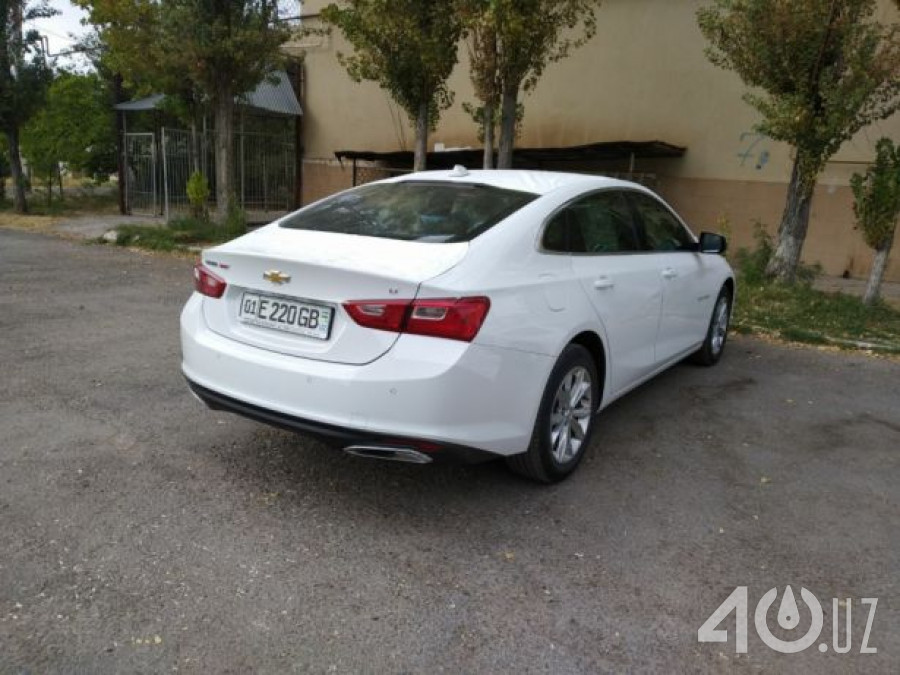Chevrolet Uz Malibu II