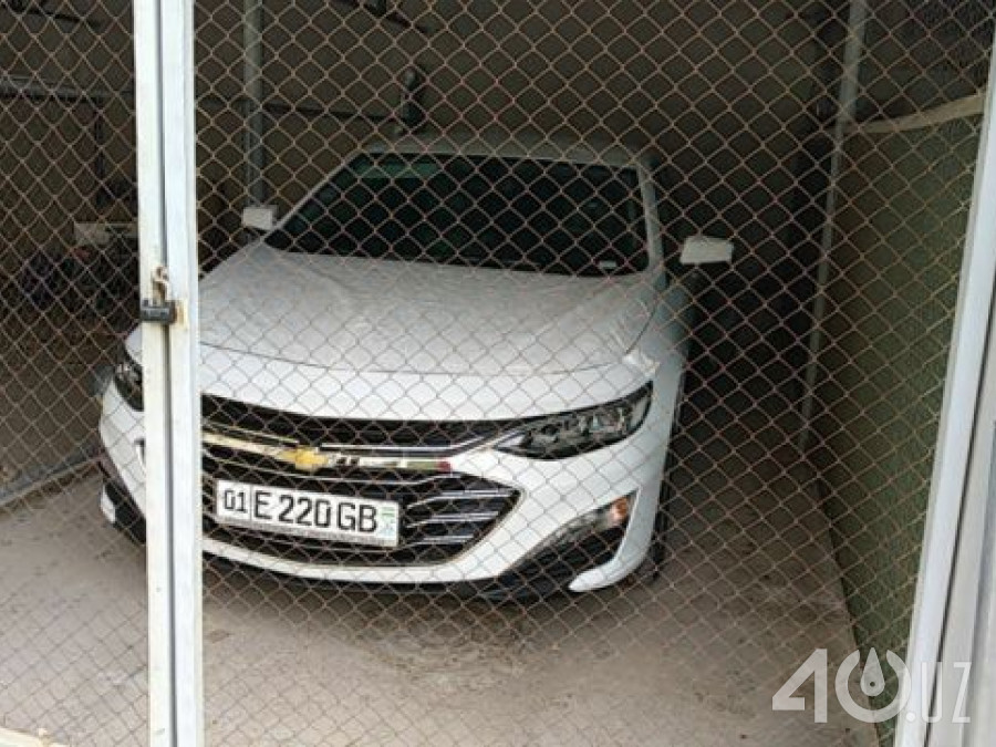 Chevrolet Uz Malibu II