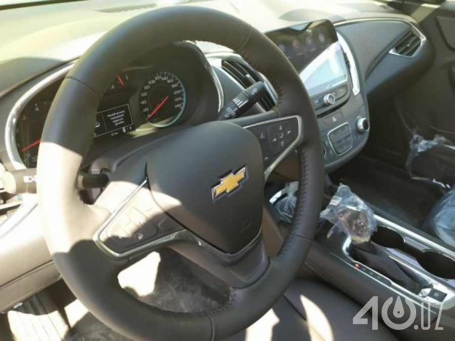 Chevrolet Uz Malibu II