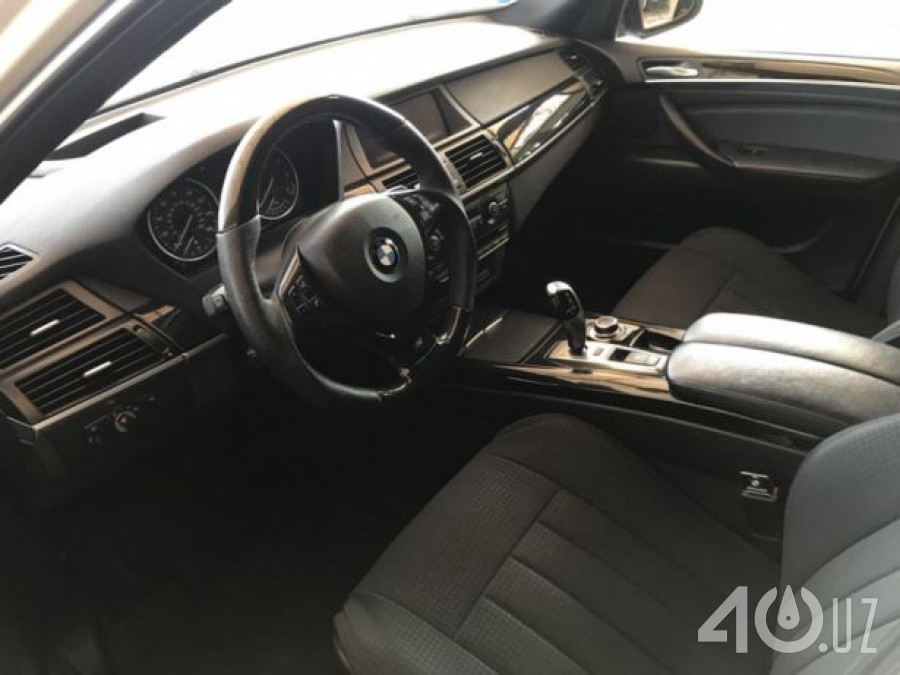 BMW X5 II (E70)