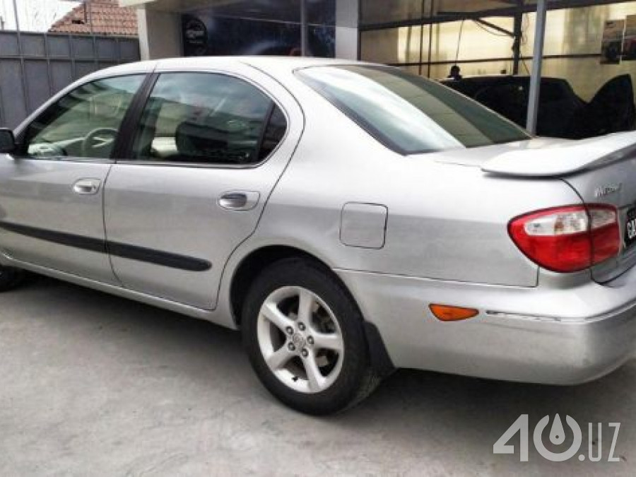 Nissan Maxima V (A33)