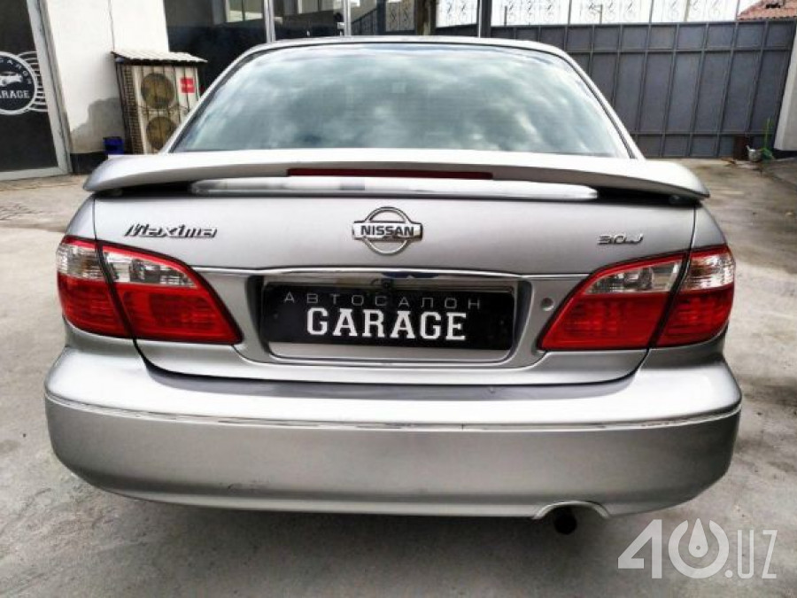 Nissan Maxima V (A33)