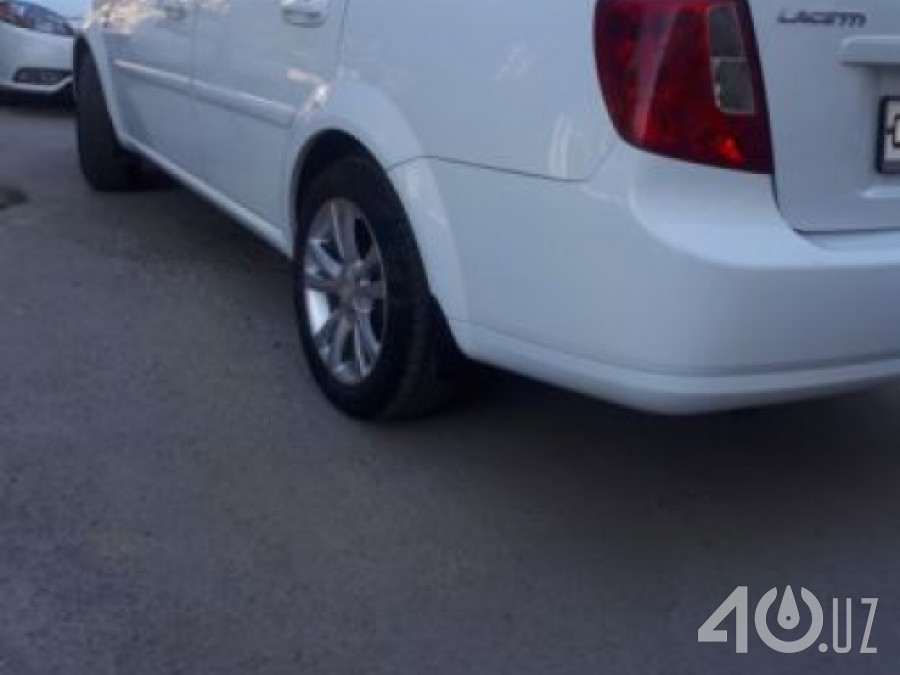 Chevrolet Uz Lacetti II (Gentra)