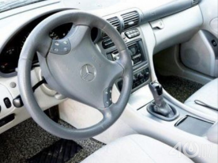 Mercedes-Benz C-klasse II (W203)