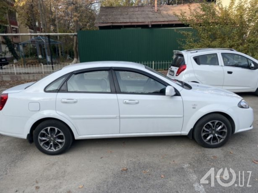 Chevrolet Uz Lacetti II (Gentra)