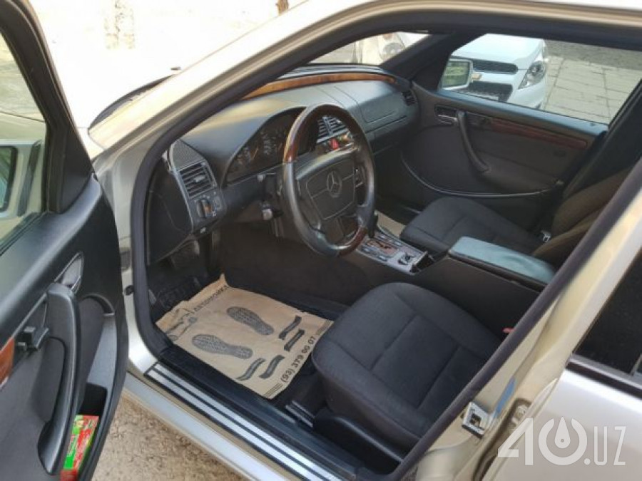 Mercedes-Benz C-klasse I (W202) Рестайлинг