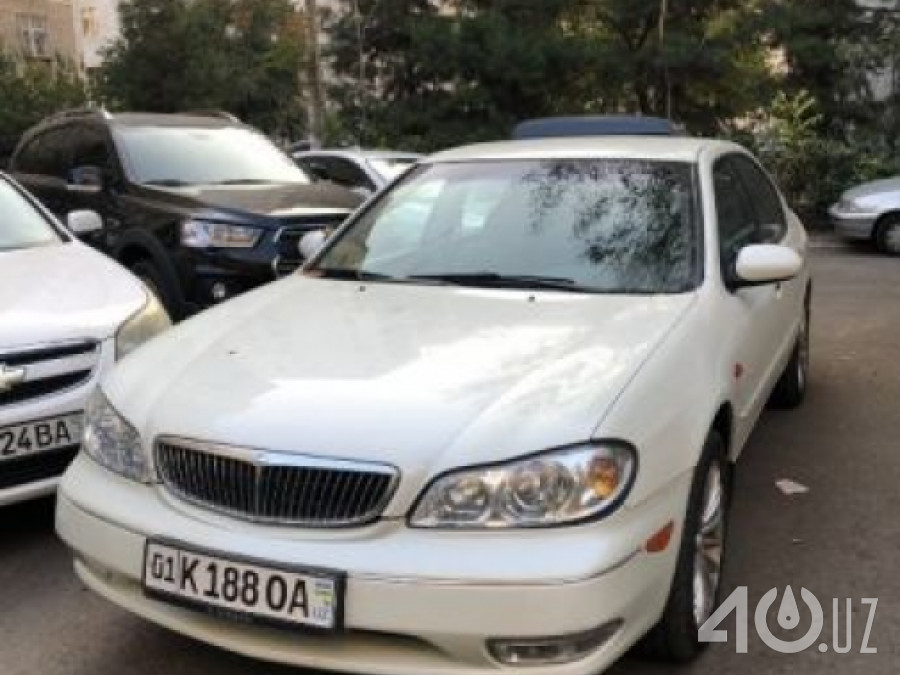 Nissan Maxima V (A33)