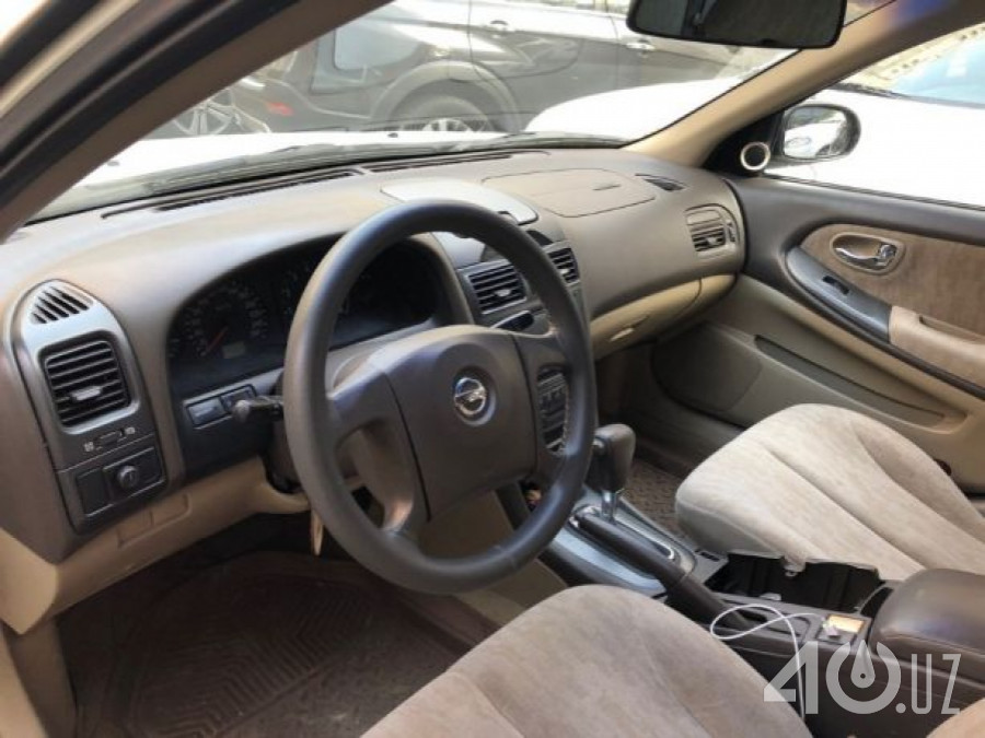 Nissan Maxima V (A33)