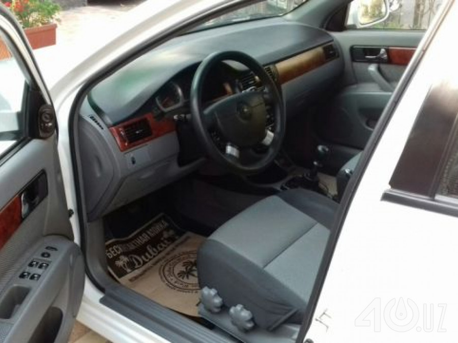 Chevrolet Uz Lacetti II (Gentra)