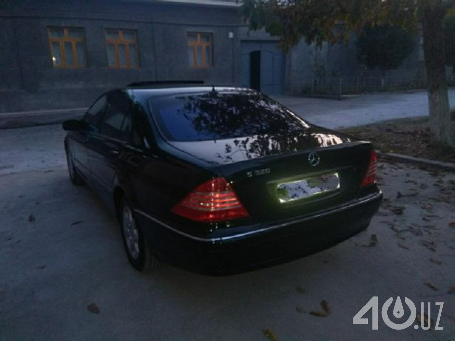 Mercedes-Benz S-klasse IV (W220)