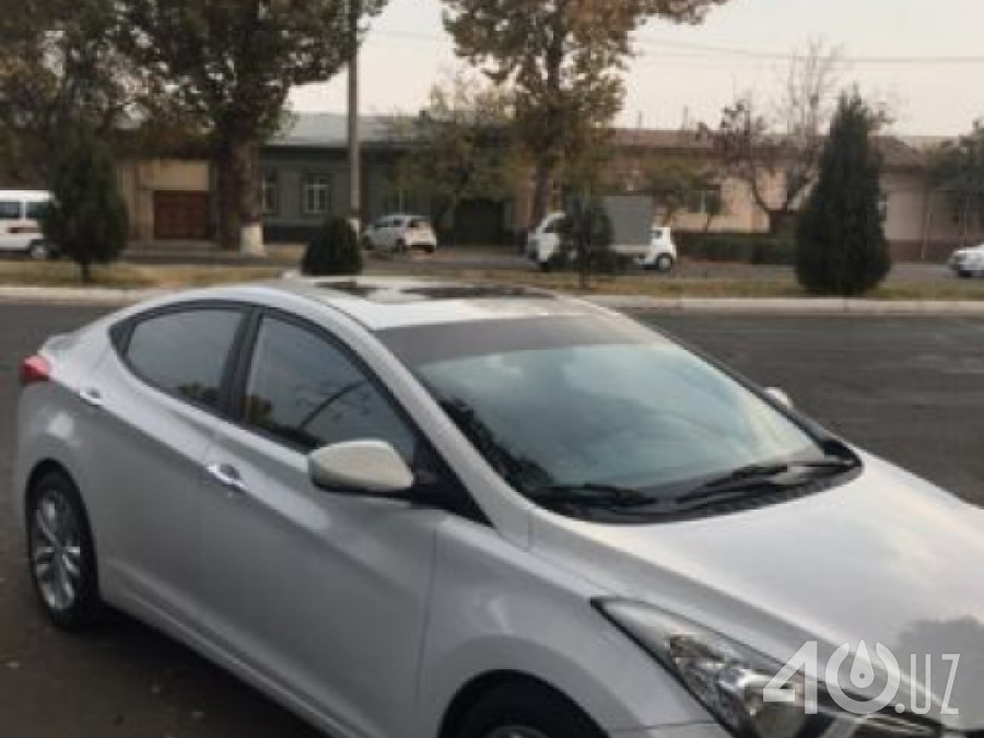 Hyundai Avante V