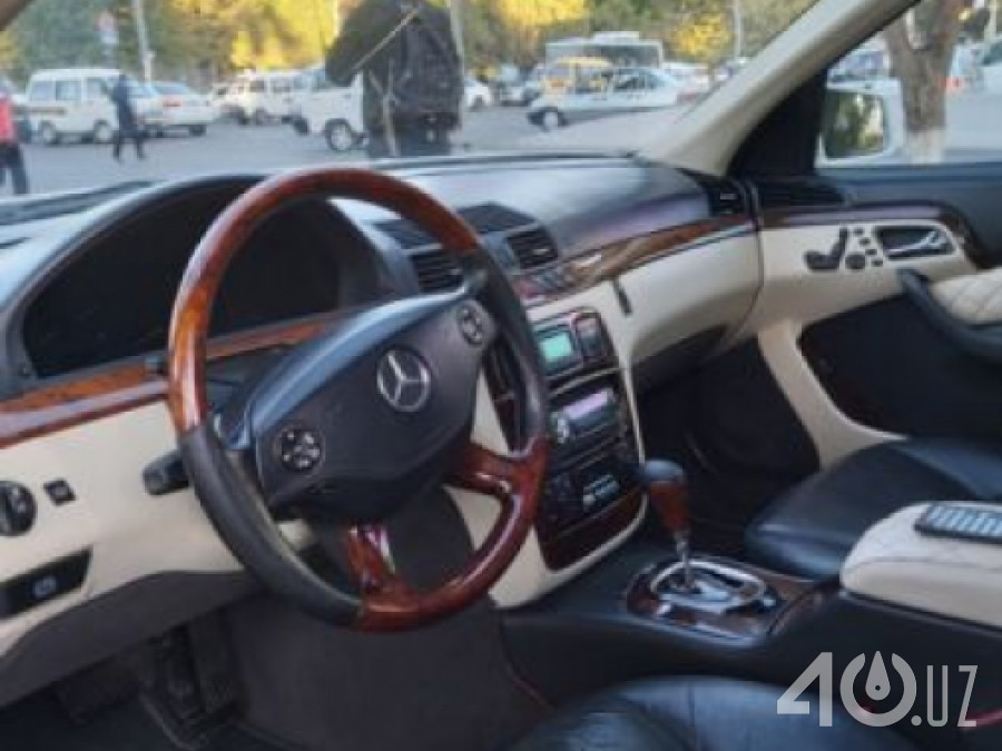 Mercedes-Benz S-klasse IV (W220)