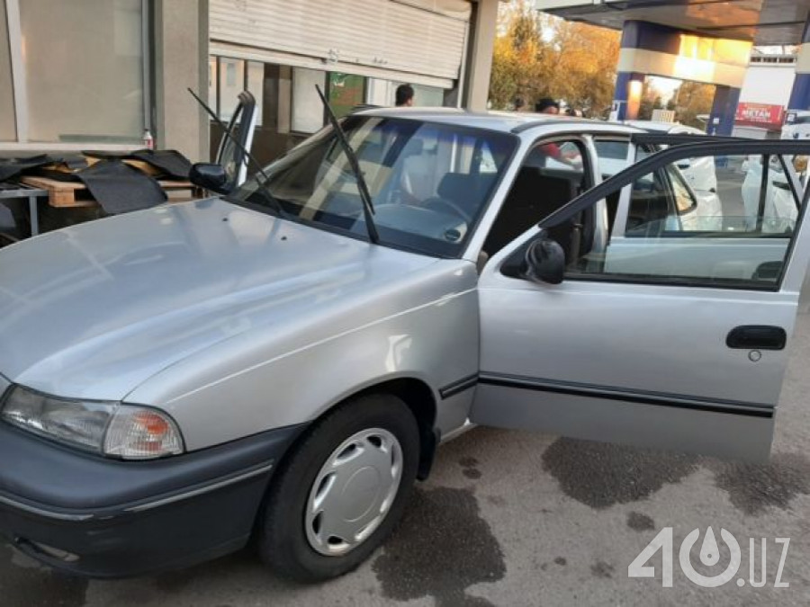 Daewoo Uz Nexia I (SOHC)