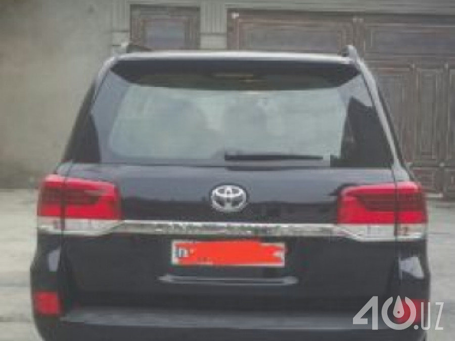 Toyota Land Cruiser 200 Series Рестайлинг 2