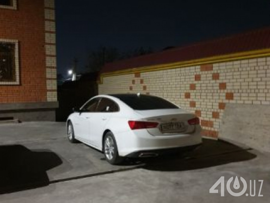 Chevrolet Uz Malibu II