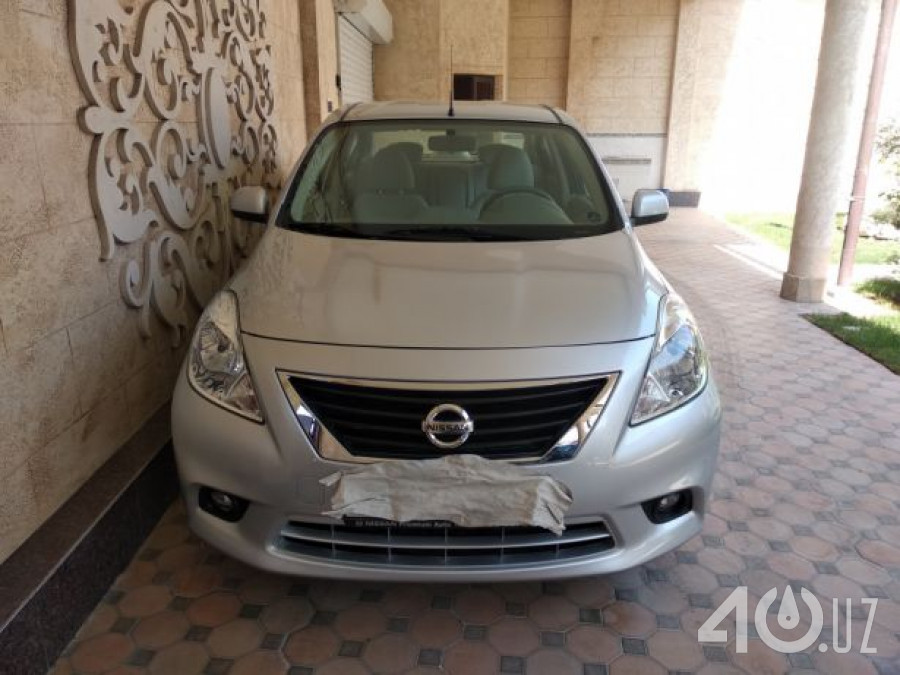 Nissan Sunny B10