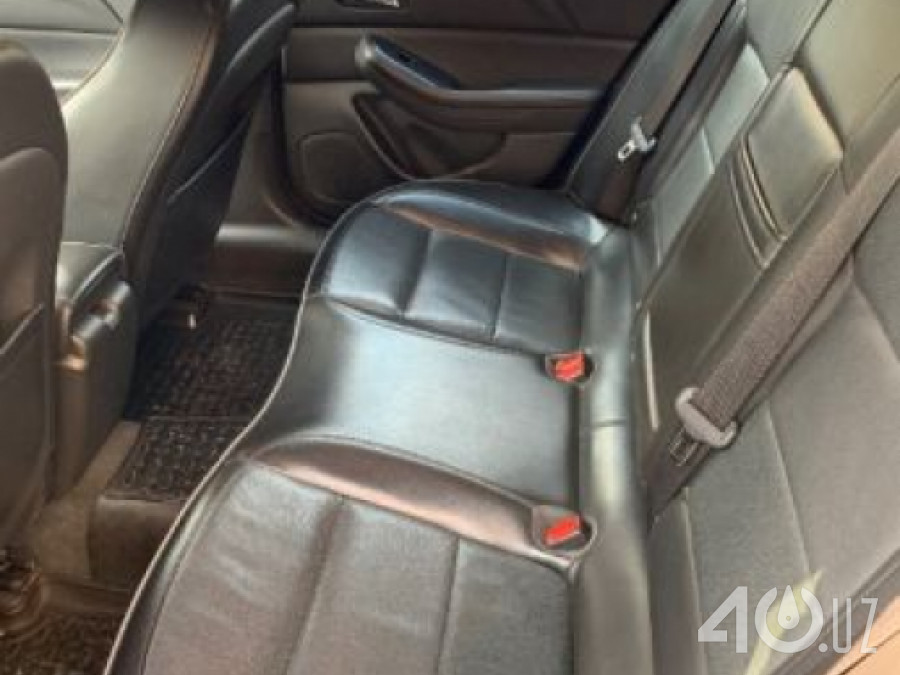 Chevrolet Uz Malibu I
