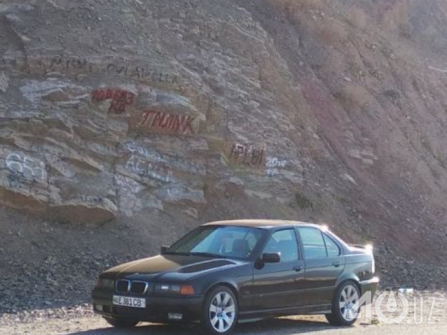 BMW 3 серия III (E36)