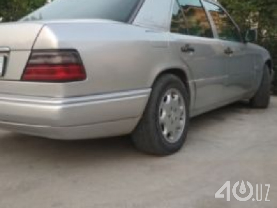 Mercedes-Benz E-klasse I (W124)