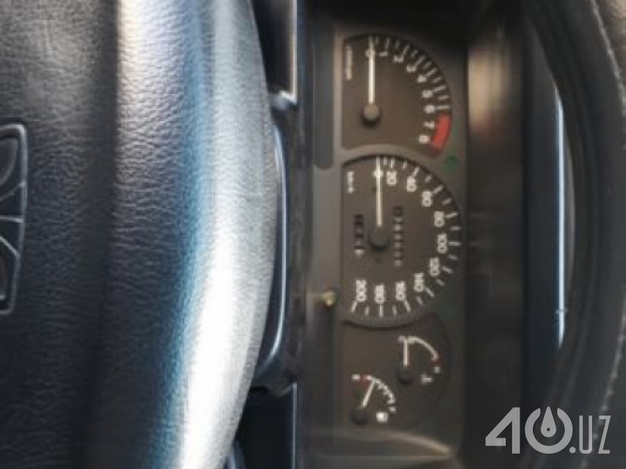 Daewoo Uz Nexia I (SOHC)
