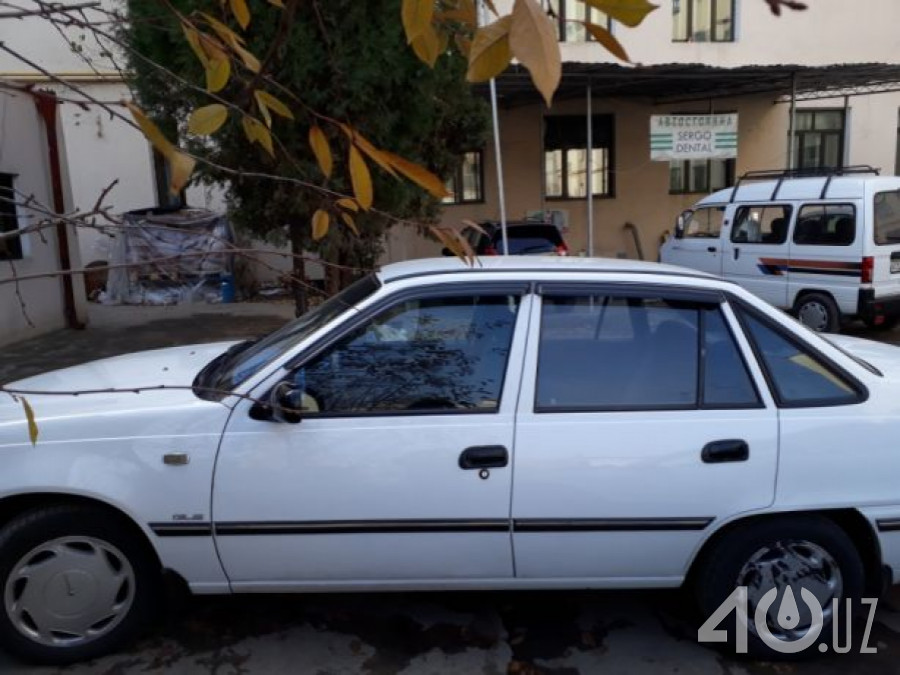 Daewoo Uz Nexia I (SOHC)