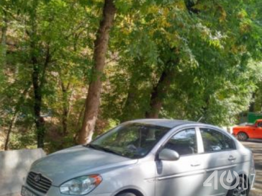 Hyundai Accent III