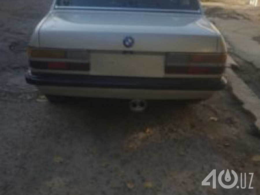 BMW 5 серия II (E28)