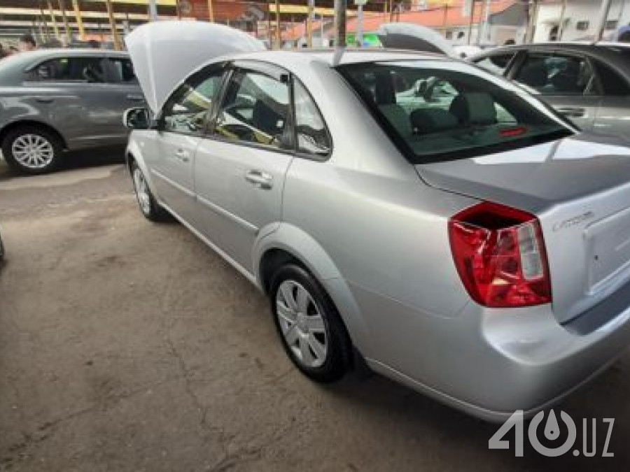 Chevrolet Uz Lacetti II (Gentra)
