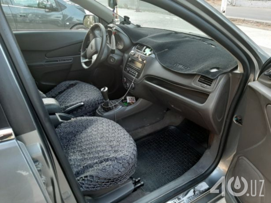 Chevrolet Uz Cobalt II