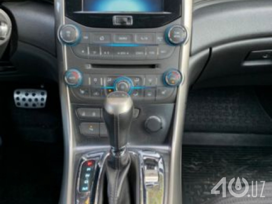 Chevrolet Uz Malibu I