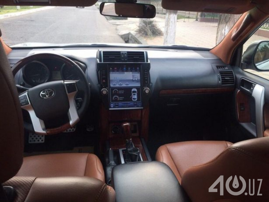 Toyota Land Cruiser Prado 150 Series Рестайлинг 1