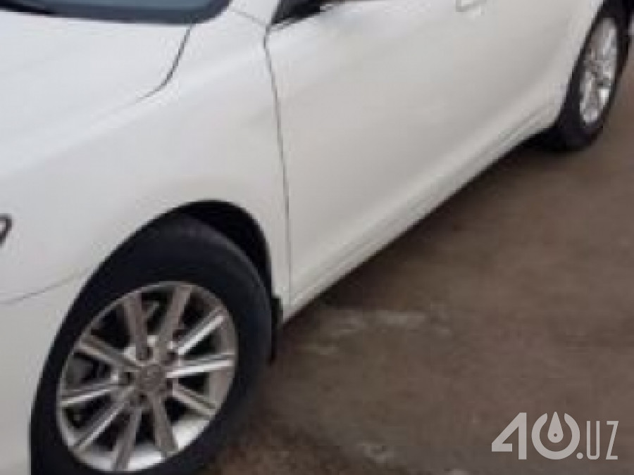 Toyota Camry VI (XV40)