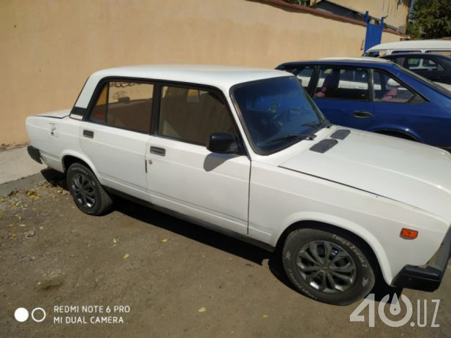 LADA (ВАЗ) 2105