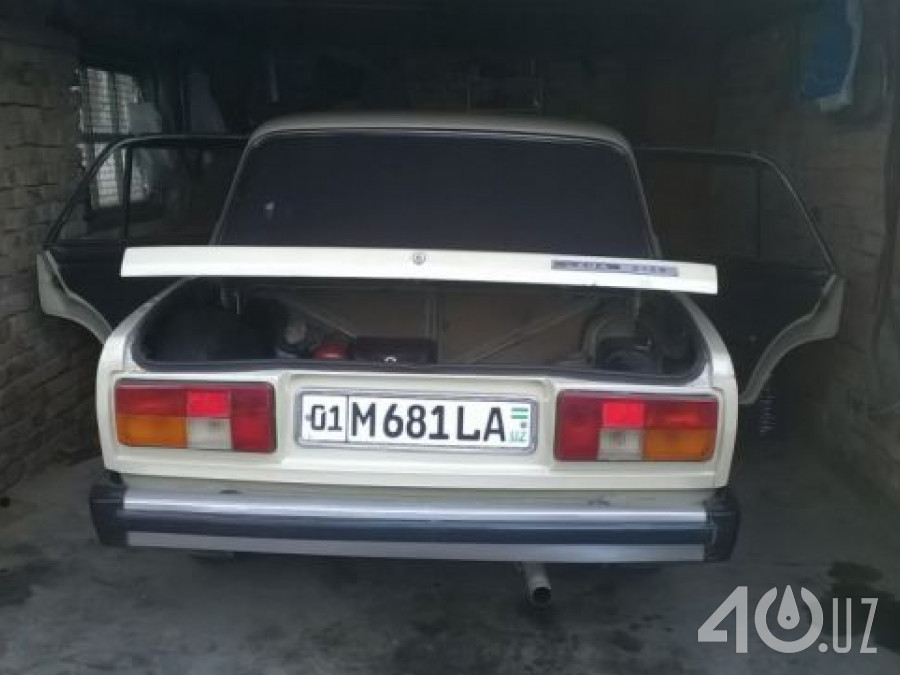 LADA (ВАЗ) 2105
