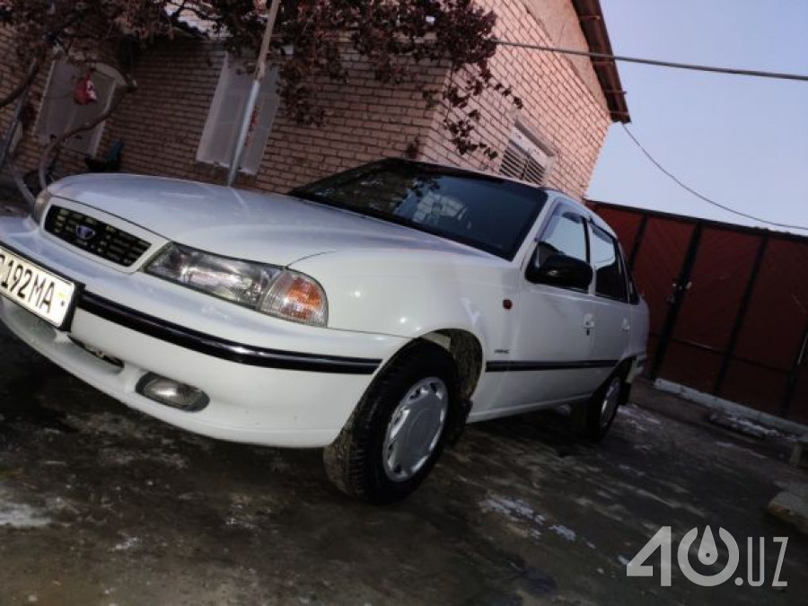 Daewoo Uz Nexia I (SOHC)