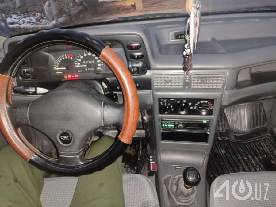Daewoo Uz Nexia I (SOHC)