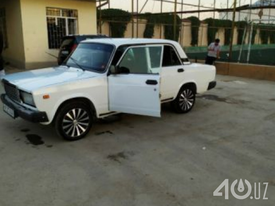 LADA (ВАЗ) 2107