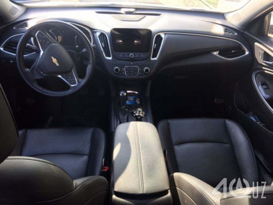 Chevrolet Uz Malibu II