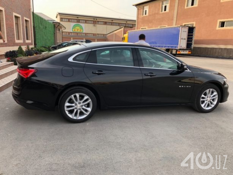 Chevrolet Uz Malibu II